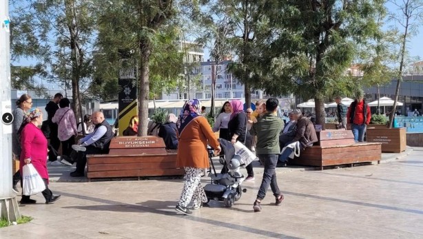Foto - Aydın'da yaz havası! 30 dereceyi gördü