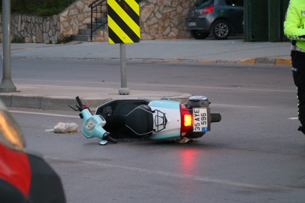 Foto - Aydınlatma direğine çarpan motosiklet sürücüsü ağır yaralandı