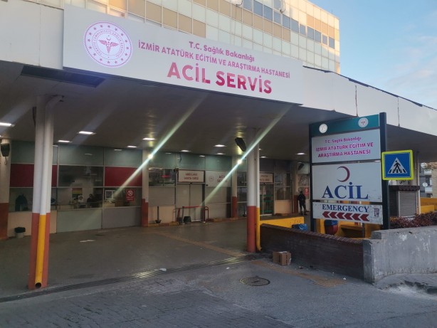 Foto - Aydınlatma direğine çarpan motosiklet sürücüsü ağır yaralandı