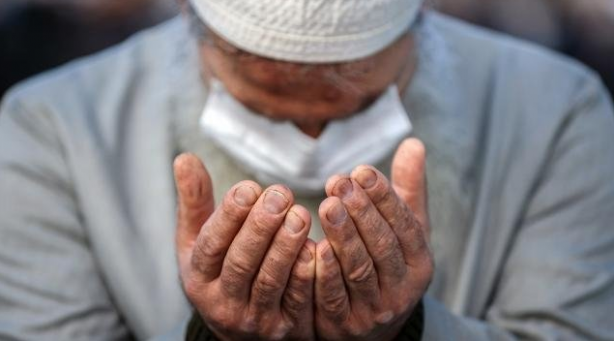 Foto - AYETEL KÜRSİ’ye bir de böyle bakın