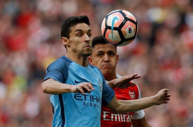 Foto - Aykut Kocaman, Fenerbahçelileri şaşırttı