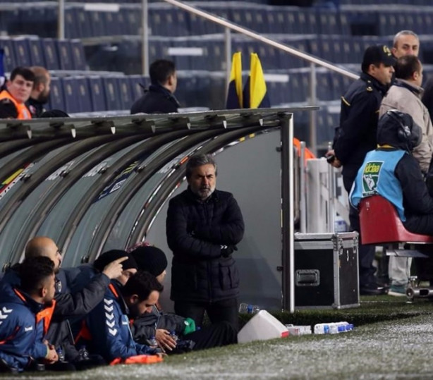 Foto - Aykut Kocaman, Fenerbahçelileri şaşırttı