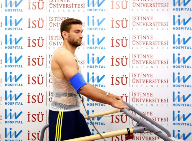 Foto - Aykut Kocaman neşteri vurdu! İşte gidecek isimler