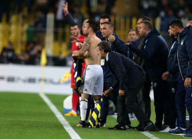 Foto - Aykut Kocaman'a tepkiler çığ gibi büyüyor