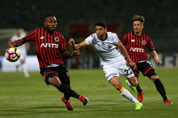 Foto - Aykut Kocaman'dan radikal kararlar!