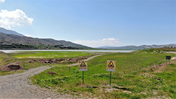 Foto - Aylar önce çekilmişti! Tabelanın arkasında umutlandıran görüntü