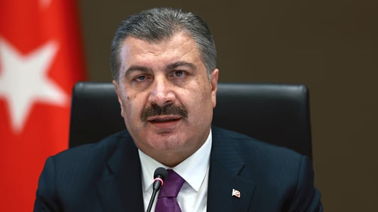 Foto - Aylar sonra yaptığı paylaşımla dikkat çekti! Uzun zamandır sesi soluğu çıkmayan Fahrettin Koca’dan olay yorum