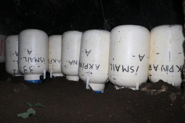 Foto - Aylarca burada saklıyorlar! Binlerce yıllık mağara bakın ne için kullanılıyor