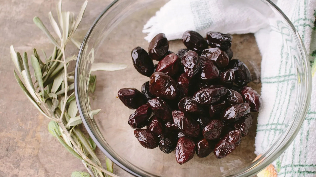Foto - Aylarca saklayın sorun olmayacak! Zeytinin küflenmemesi için yapmanız gereken doğal yöntem