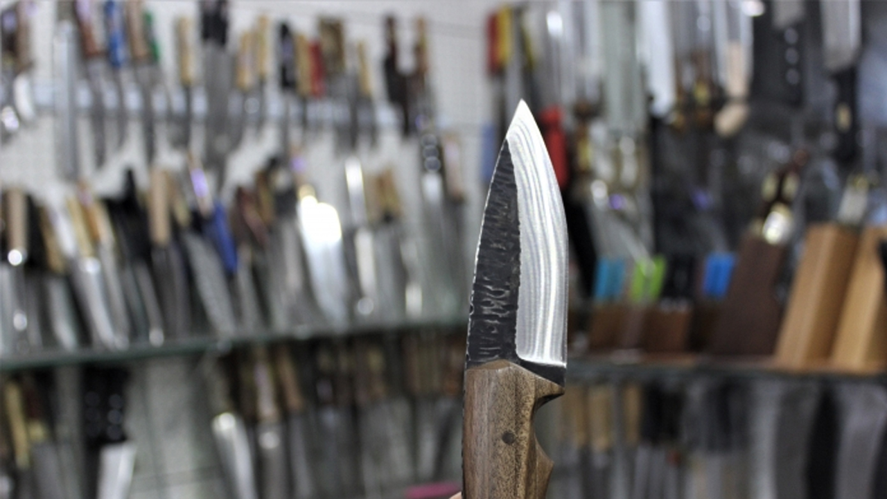 Ayna gibi parlayacak! Paslanan çelik bıçakları parlatmanın 5 yöntemi