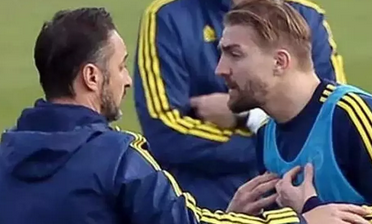 Foto - Aynı anda: Açıklaması soruldu: Daha fazla dayanamadı, hepsini ağzından kaçırdı! Onu yaralayan olay!