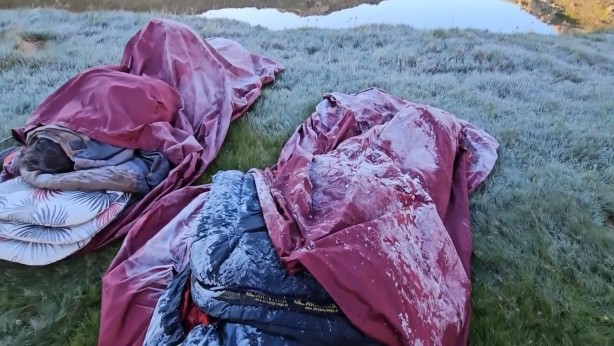 Foto - Aynı gün iki mevsimi birden yaşadılar...Tişört ile çıktı, kar montuyla geri döndü