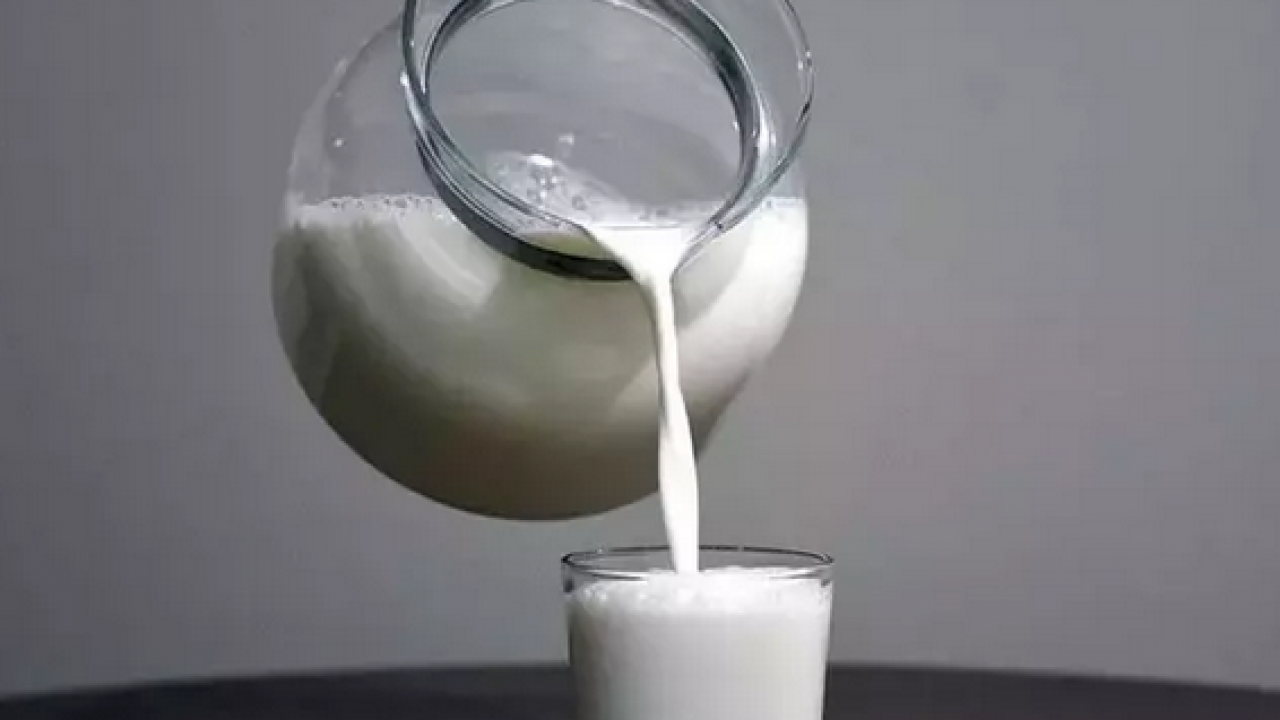 Foto - Ayranın içine 1 kaşık ekleyin! Tansiyonun kökünü kurutuyor! Buruş buruş damarları açıp vücudu toksinlerden arındırıyor