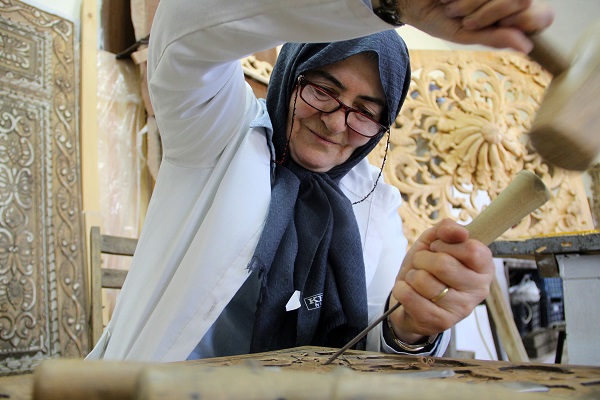 Ayşe Teyze, 65 yaşında üniversiteli oldu