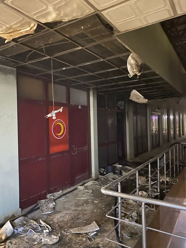 Ayyaş terörü! Otobüse alınmadı dehşet saçtı