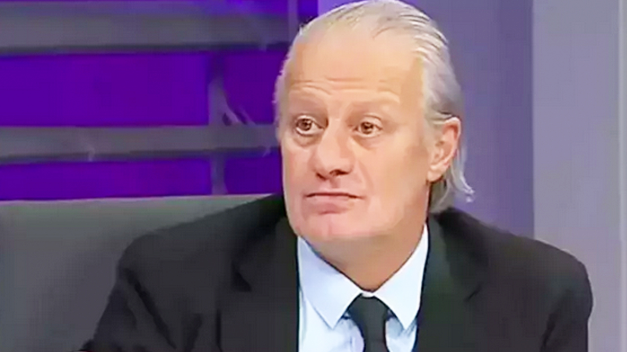 AZ Alkmaar maçına saatler kala resmen açıkladı! Galatasaray efsanesi problem dedi ve ekledi...