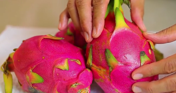 Foto - Az biliniyor ama çok faydalı! İşte ejder meyvesi...