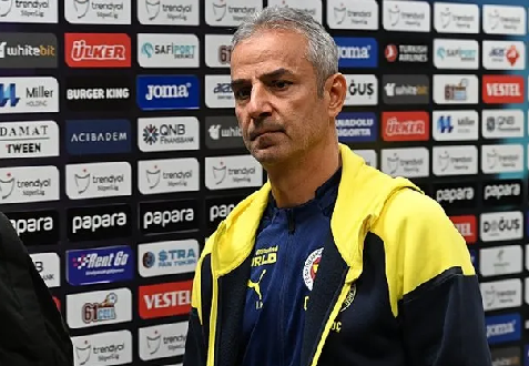 Foto - Az önce bildirdiler ve… Fenerbahçe’yi yıkan haber geldi! Herkesi ters köşe yapacaklar…