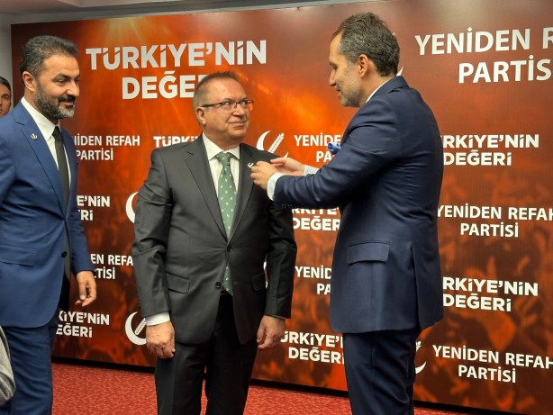 Foto - Az önce Türkiye'ye ilan edildi! O belediye Yeniden Refah Partisi'ne geçti