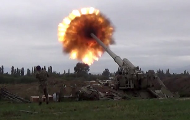 Azerbaycan bombaladı! Ermeniler mevzileri bırakıp kaçtı