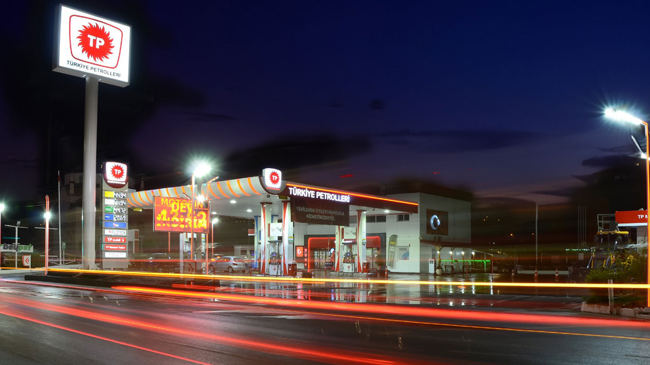 Foto - Azerbaycan da peşindeydi! Türk akaryakıt devini satın almaktan son anda vazgeçtiler! Sebebi şaşırttı