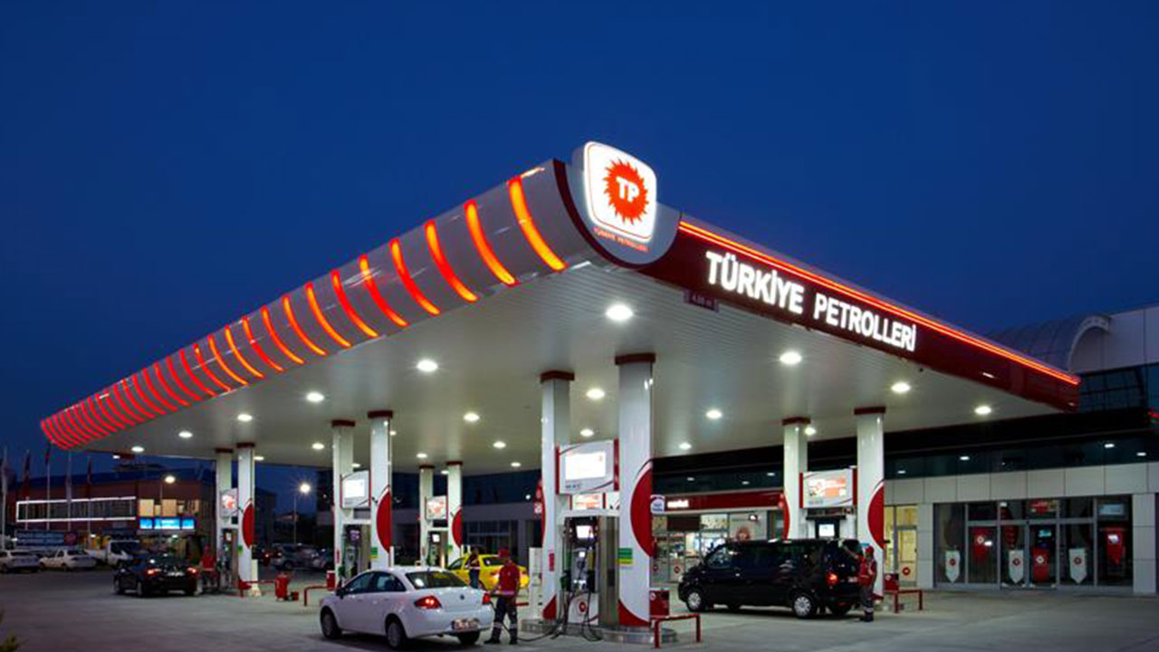 Foto - Azerbaycan da peşindeydi! Türk akaryakıt devini satın almaktan son anda vazgeçtiler! Sebebi şaşırttı