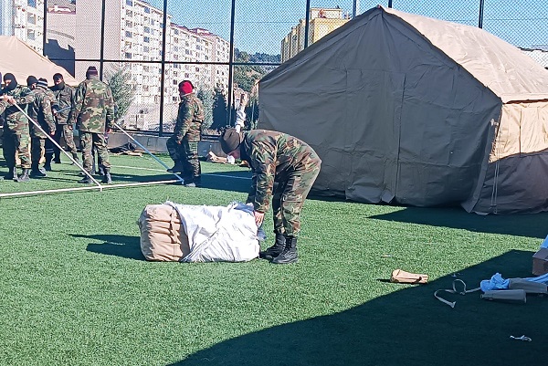 Foto - Azerbaycan ekibi 51 kişiyi enkazdan kurtardı
