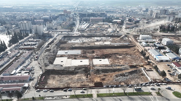 'Azerbaycan Mahallesi' yükseliyor