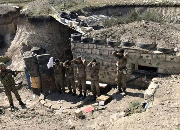Foto - Azerbaycan ordusu durdurulamıyor! Ermeni askerler esir alındı