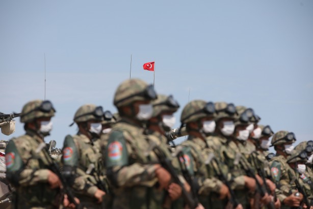 Foto - Azerbaycan'da Ermenistan'ı titretecek görüntüler