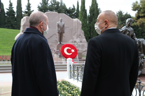 Azerbaycan'da tarihi not düşülecek kareler