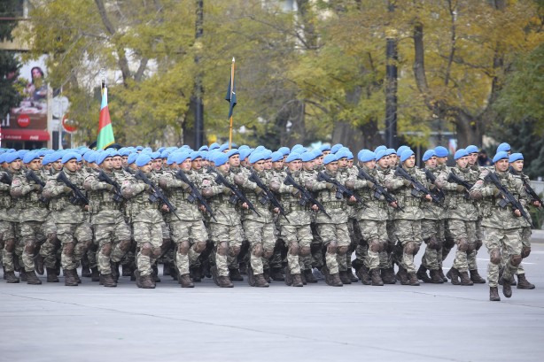 Foto - Azerbaycan'da tarihi not düşülecek kareler
