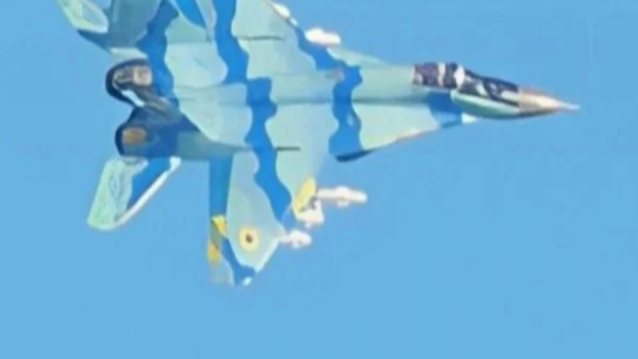 Foto - Azerbaycan'dan ortalığı karıştıracak adım: Savaş uçaklarının kullanımını o ülkeye verdiler