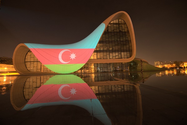 Foto - Azerbaycan'dan 'Türkiye' sürprizi! Anlamlı destek