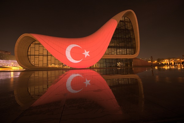 Azerbaycan'dan 'Türkiye' sürprizi! Anlamlı destek