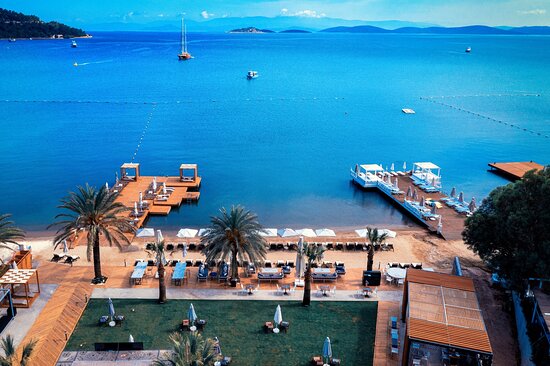 Azerbaycanlılar Türkiye'deki ünlü oteli satın aldı! Rakam şaşırttı