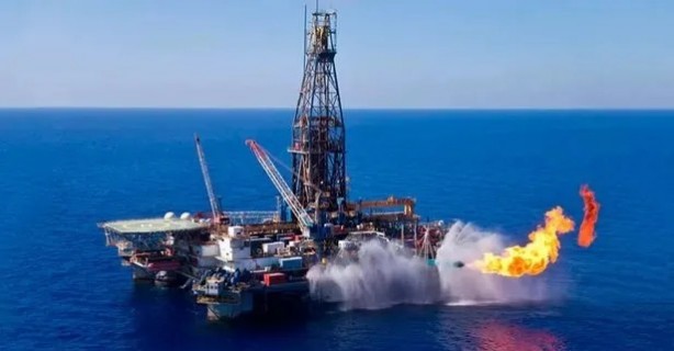 Foto - Azeriler dünyaya duyurdu: Su ararken doğalgaz bulan Türkiye oraya iniyor