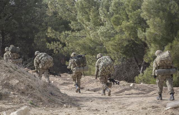 Foto - Azez'den ilk fotoğraflar geldi! YPG dağılıyor