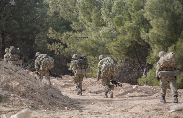 Foto - Azez'den ilk fotoğraflar geldi! YPG dağılıyor