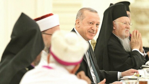 Foto - Azınlık cemaat temsilcileri: İftar muhteşemdi, Erdoğan bizi gözleri ve yüreğiyle kucakladı!
