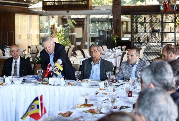 Foto - Aziz Yıldırım ezeli rakibi yeni hatırladı! 'Galatasaray'dan dost olmaz'