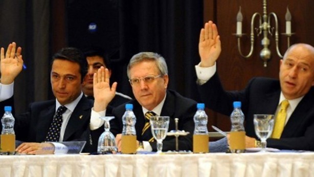 Foto - Aziz Yıldırım'dan sürpriz karar! Fenerbahçe taraftarı heyecandan yerinde duramamaya başladı