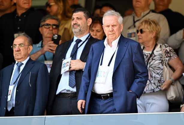 Aziz Yıldırım'dan Vefa Küçük tepkisi! Olay çıktı! Resmen deliye döndü...