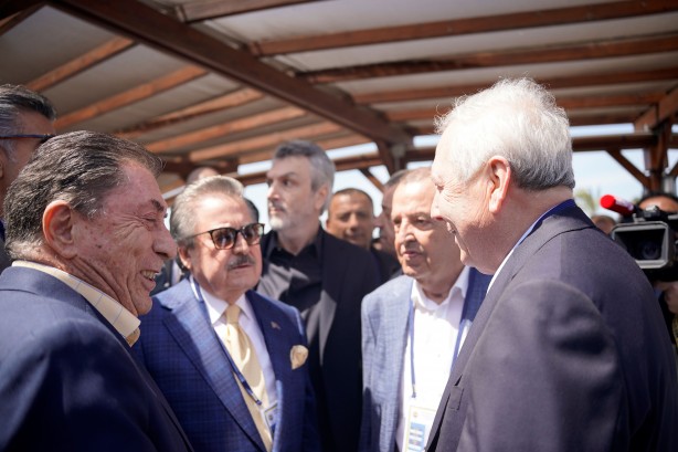 Foto - Aziz Yıldırım'ın derbi sonrası aklında tek bir şey var: Kimse bunu beklemiyordu! Mesaj geldi…