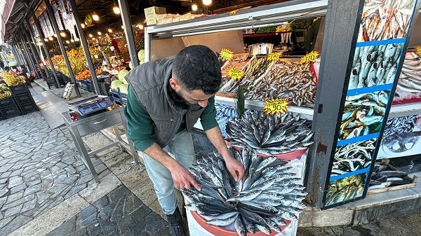 Foto - Azman balık bolluğu yaşanıyor
