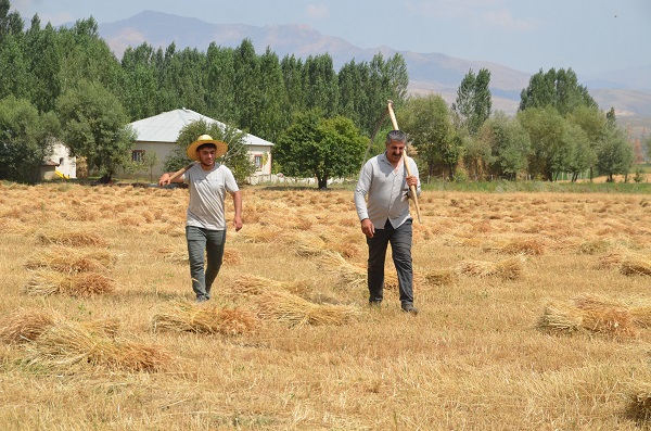 Foto - Azmin zaferi! İkisi de tıp kazandı