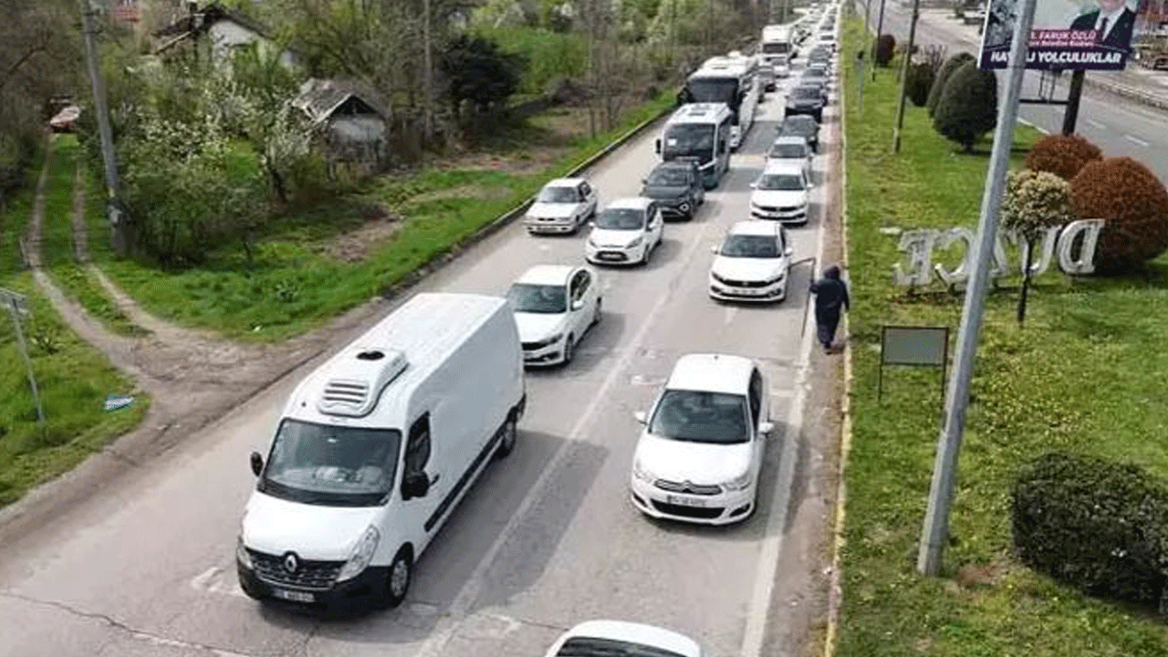 Foto - ‘Azrail’den trafikte sürücülere uyarı: Bayramda bana iş çıkarmayın!