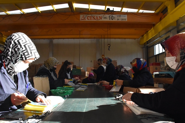 Foto - Baba mesleğini devraldı... Tam 65 ülkeye ihracat yapıyor