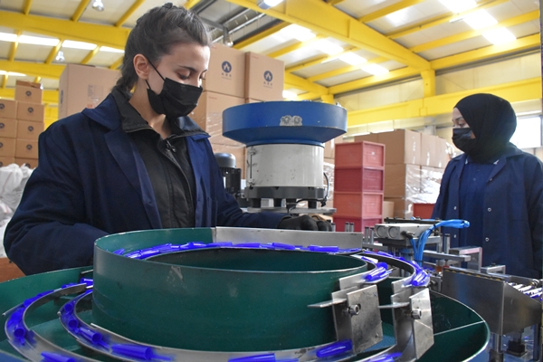 Foto - Baba mesleğini devraldı... Tam 65 ülkeye ihracat yapıyor