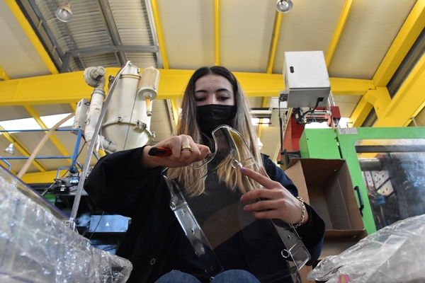 Foto - Baba mesleğini devraldı... Tam 65 ülkeye ihracat yapıyor